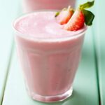 reeceta smoothie para las inflamciones fresas yogurt griego