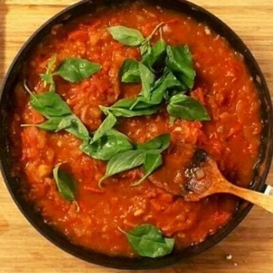 Receta Casera de Salsa de Tomate Italiana Para Pizza o Pasta