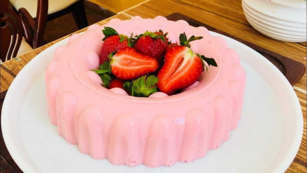 como hacer gelatina con leche y fresas naturales
